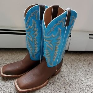 Men  Justin boots size 9